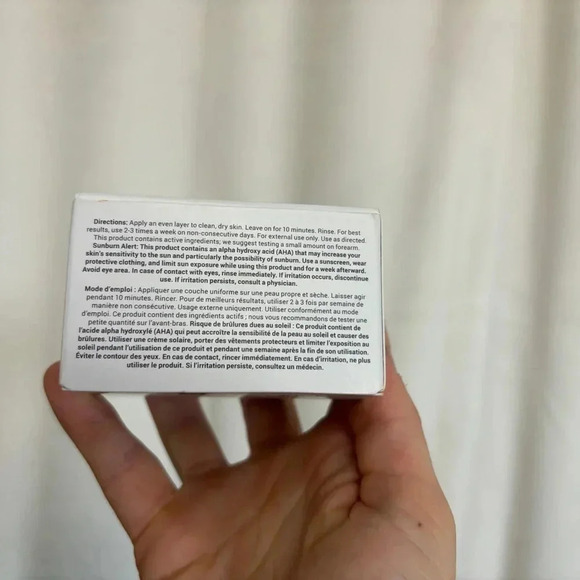 NWT Fenty Skin Cherry Bub BLAH 2 Bright AHA Face Mask - FULL SZ - 2.5 Oz - Picture 6 of 11